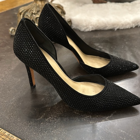 COACH SPARKLE BKACK HEELS. - Picture 3 of 7